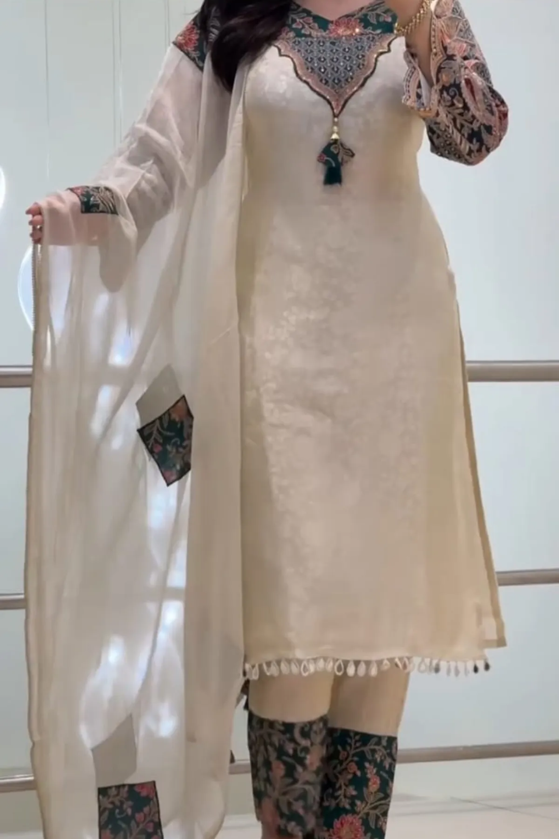 Sharda Ethnic Zariya Jumkha – Premium Pure Banarasi Suit Set with Handwork Neck